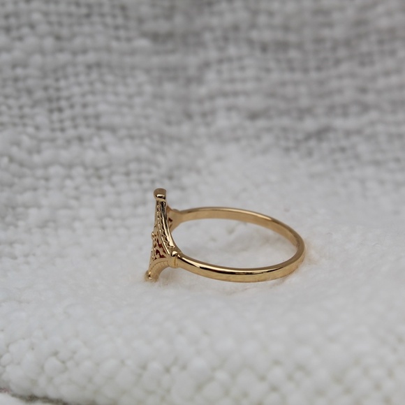 Vintage Hollow Floral Gold Ring - Picture 5 of 10
